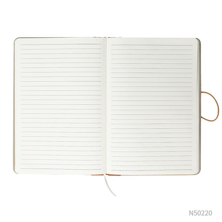 Cuaderno tamaño A5 en tela ecológica detalle en pu eco cuero. Puede personalizarse con un logotipo para regalos empresariales.