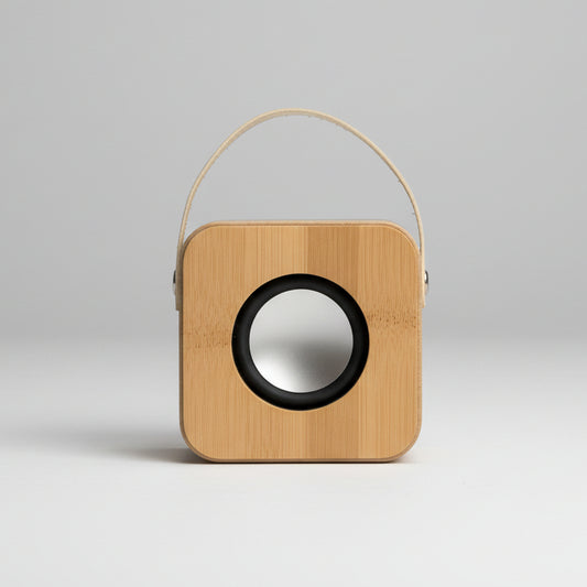 Parlante Bluetooth Junco ecológico con materiales como el bambú. Logo personalizado, regalo empresarial.
