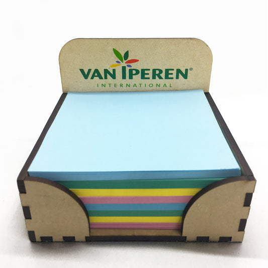 Caja con block de notas