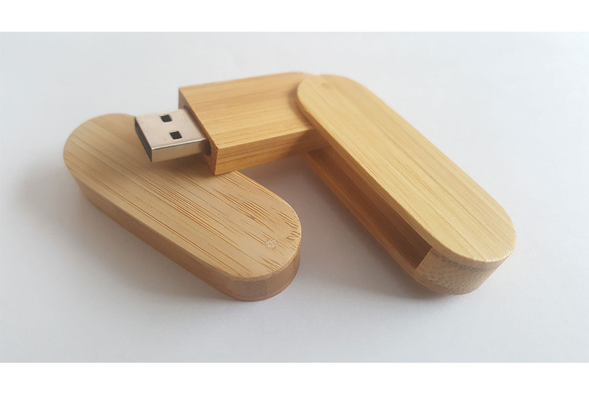 Pendrive bambú giratorio con personalizado