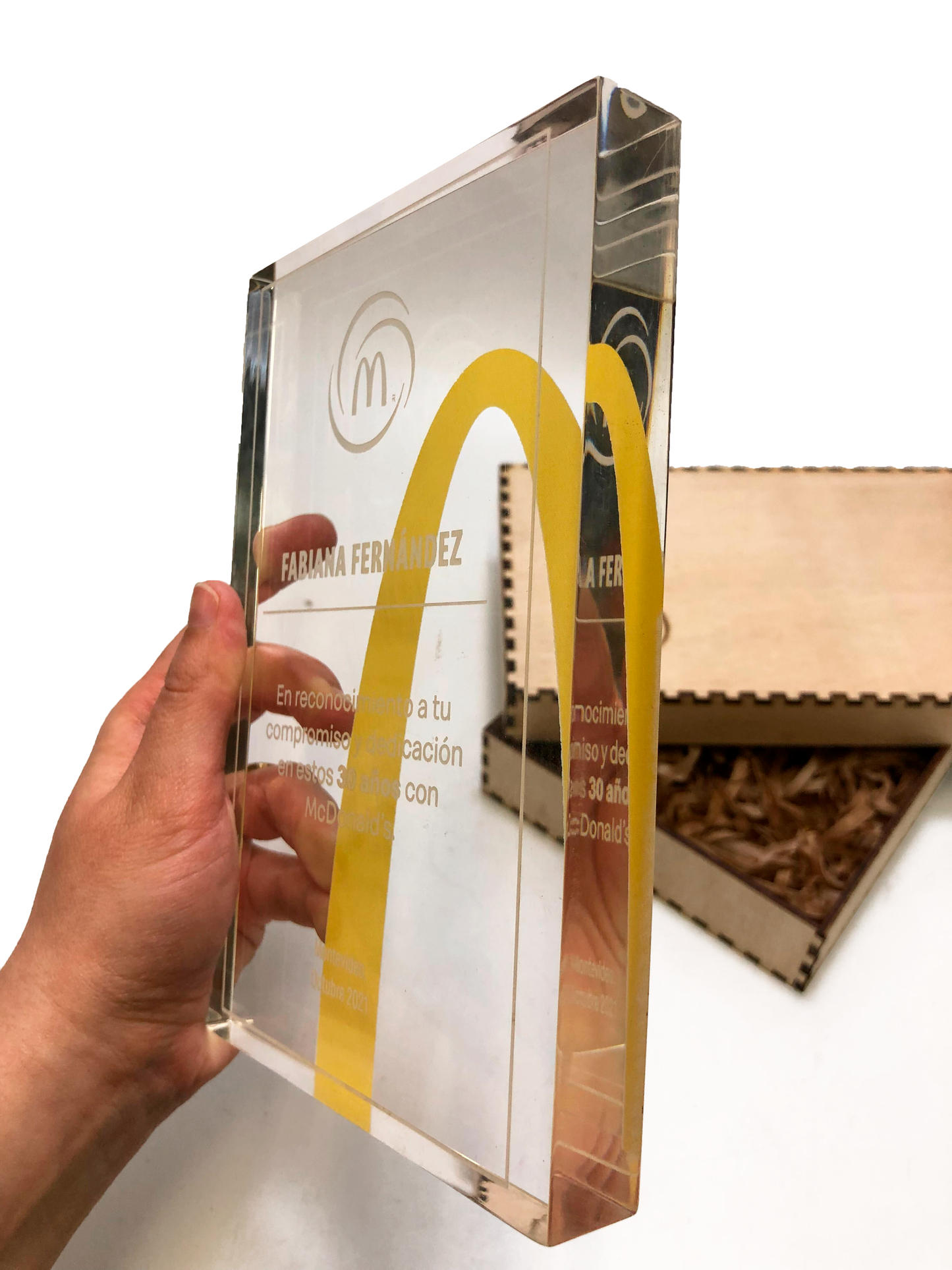 Reconocimiento con caja de madera