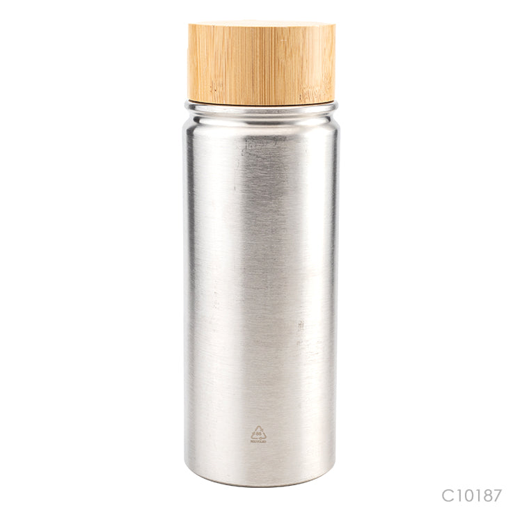 Botella ecológica para regalos empresariales con tapa de bambú. Se puede personalizar con logo utilizando  grabado láser fibra. 