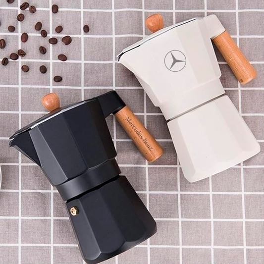 Cafeteras italianas. Para regalos empresariales se puede personalizar con un logo utilizando grabado láser