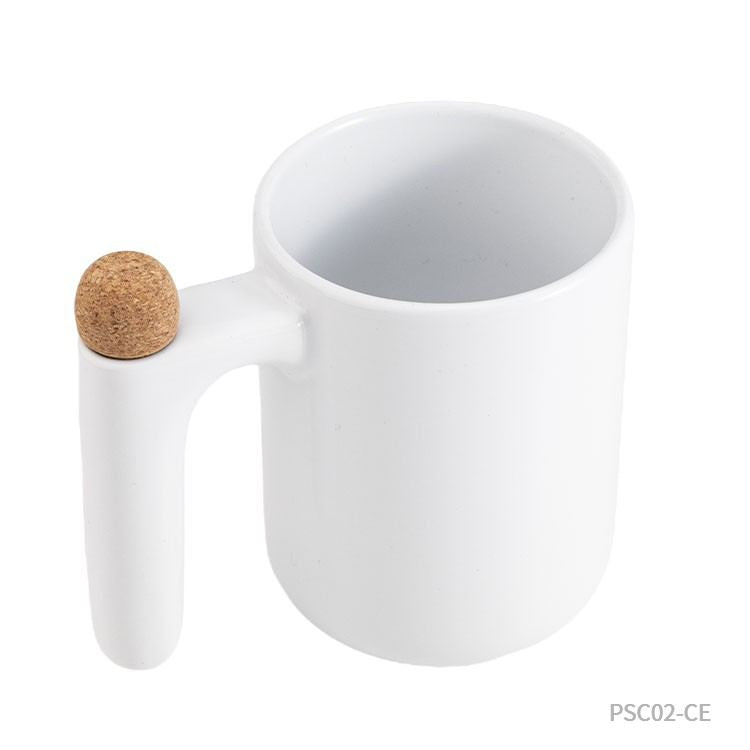 Taza de cerámica personalizada con stick revolvedor. Puede personalizarse para regalos empresariales con un logo.