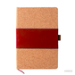 Cuaderno Dover de color rojo, material de corcho. Logo personalizado, regalo empresarial.
