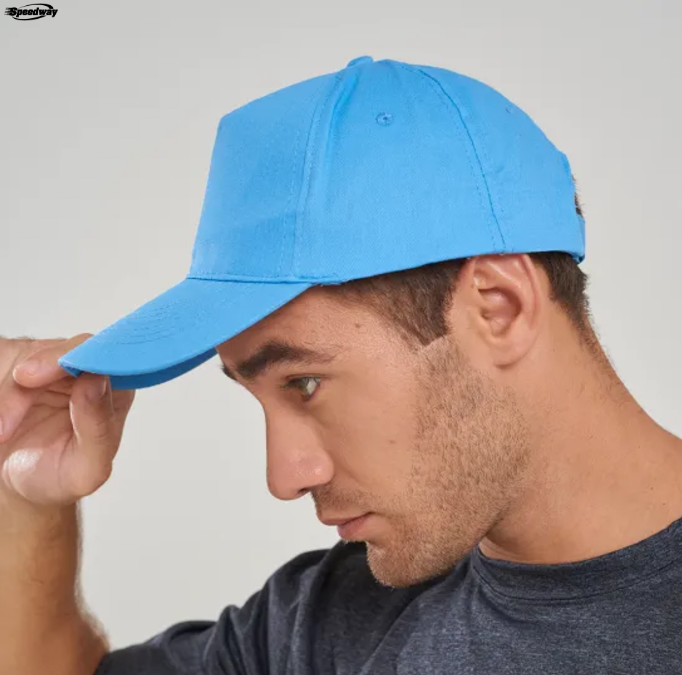 Gorro clásico de color celeste. Logo personalizado, regalo empresarial.