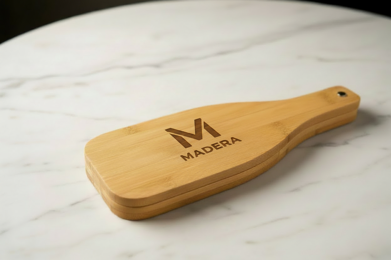 Set accesorio para vino mod2 de bamboo. Logo personalizado, regalo empresarial.