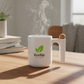 Taza Egeo en escritorio. Logo personalizado, regalo empresarial.