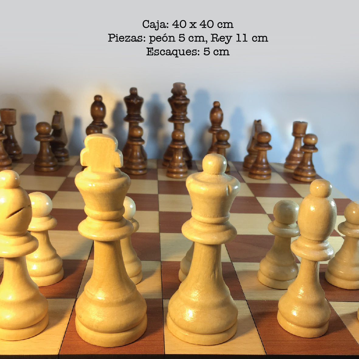 La casa del ajedrez. Tablero económico de madera 40 x 40 cm