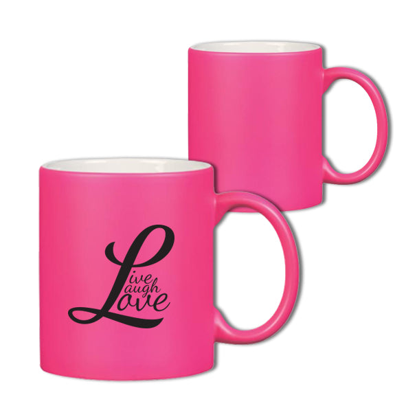 Tazas de cerámica acabado mate con tonos neón. Para regalos empresariales se puede personalizar con un logo.
