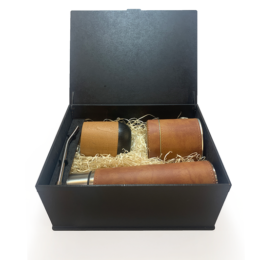 Box Matero Agra en caja. Logo personalizado regalo empresarial.