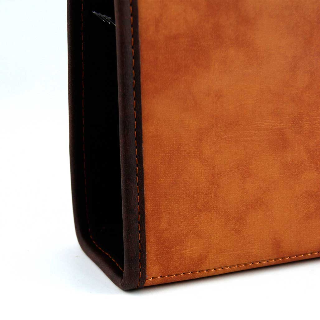 Kit Teka estuche de ecocuero. Logo personalizado, regalo empresarial.